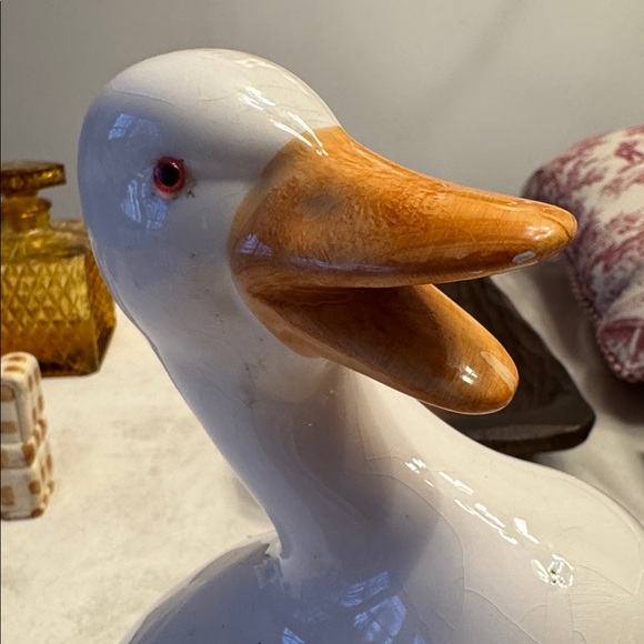 Vintage! White Ceramic Duck Figurine with Orange Beak and Feet - Picture 2 of 8